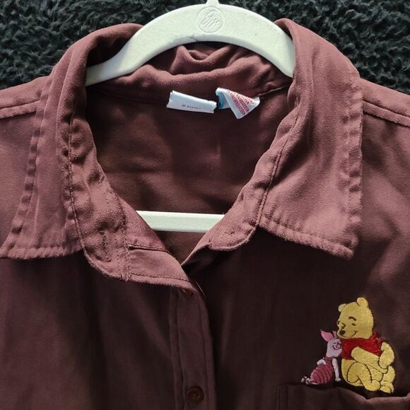 Disney Womens Button Up Blouse Red Size XL 100% Polyester Long Sleeve Pooh - Picture 9 of 12